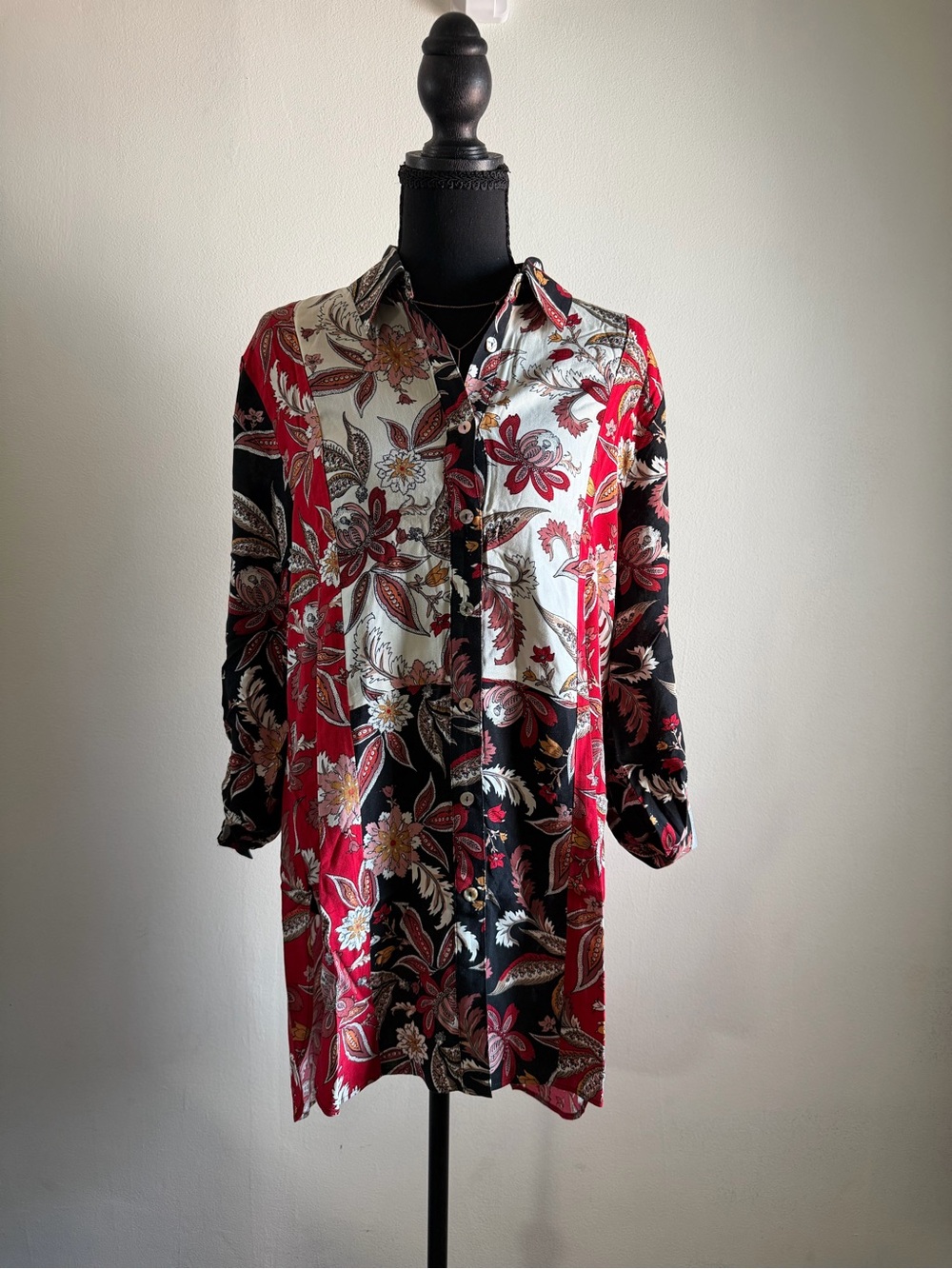Floral Button-up Tunic top